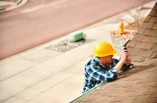 Best Flat Roof Repair Services  in Tichigan, WI