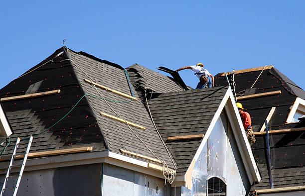 Best Shingle Roofing Installation  in Tichigan, WI