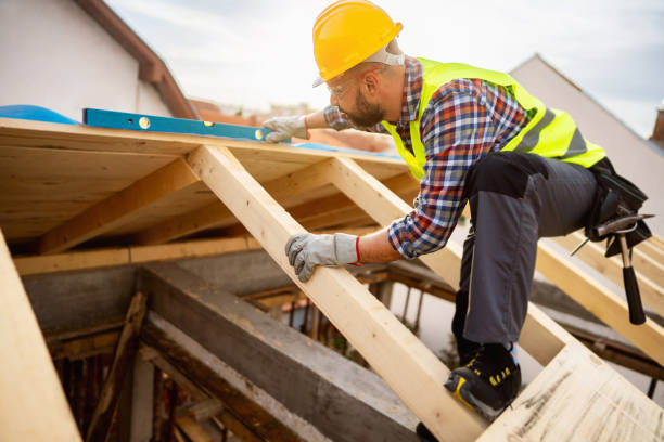 Best Roof Repair Services  in Tichigan, WI