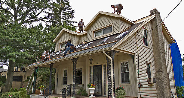 Best Tile Roofing Contractor  in Tichigan, WI